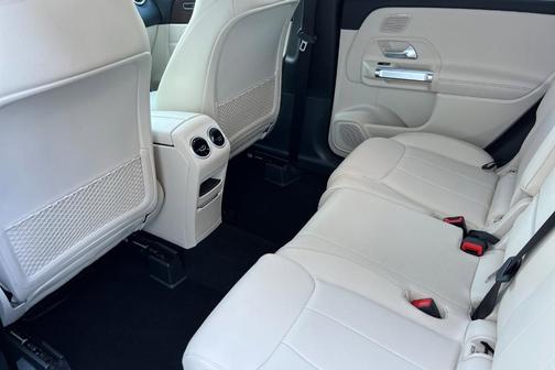 2026 Mercedes-Benz GLB 250 Base