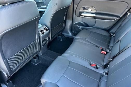 2025 Mercedes-Benz GLB 250 Base 4MATIC