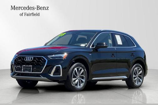 Mythos Black Metallic 2023 Audi Q5 45 S line Prestige