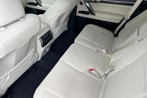 2022 Lexus GX 460 Base