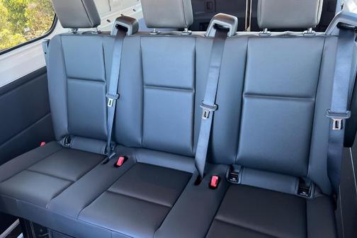 2025 Mercedes-Benz Sprinter 2500 144 WB Standard Roof Crew