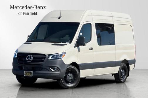 2025 Mercedes-Benz Sprinter 2500 144 WB Standard Roof Crew