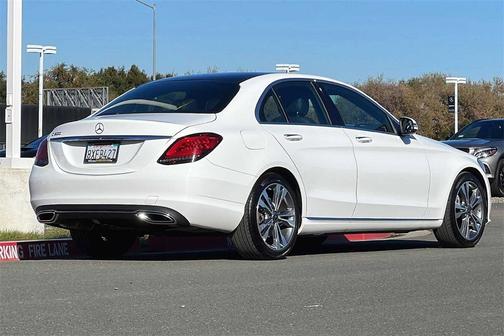 Photo 2 of 3 of 2021 Mercedes-Benz C-Class