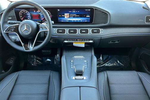 2026 Mercedes-Benz GLS 450