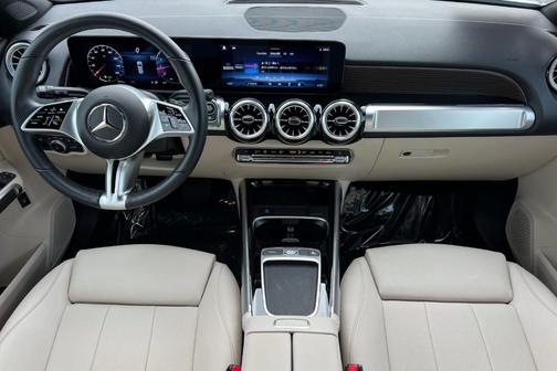 2025 Mercedes-Benz GLB 250 Base