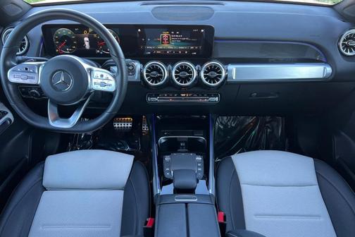 2022 Mercedes-Benz GLB 250 Base