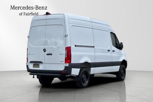 2025 Mercedes-Benz Sprinter 2500 Standard Roof