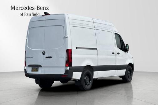 2025 Mercedes-Benz Sprinter 2500 Standard Roof