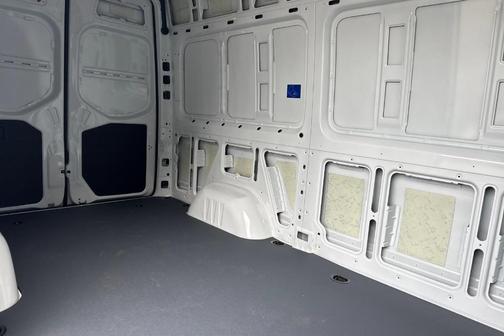 2025 Mercedes-Benz Sprinter 2500 Standard Roof