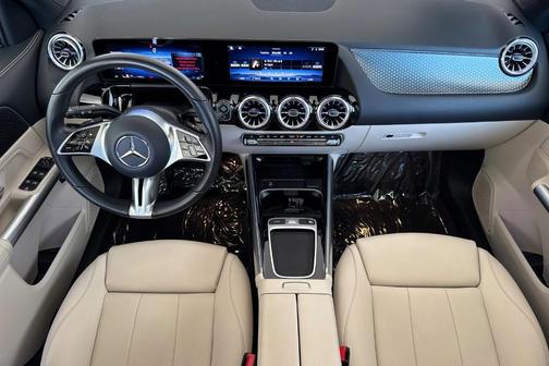 2025 Mercedes-Benz GLA 250 Base