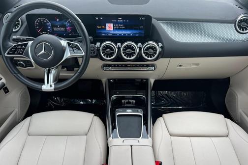 2025 Mercedes-Benz GLA 250 Base