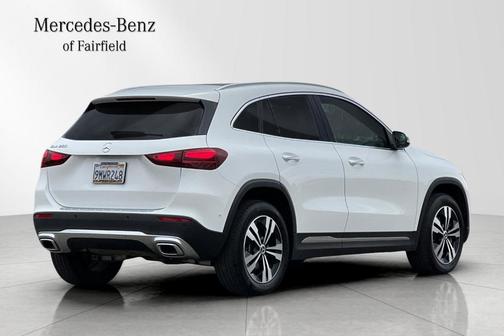 2025 Mercedes-Benz GLA 250 Base