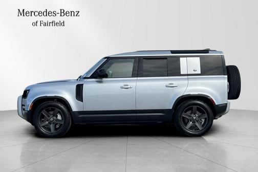 2021 Land Rover Defender 110 SE