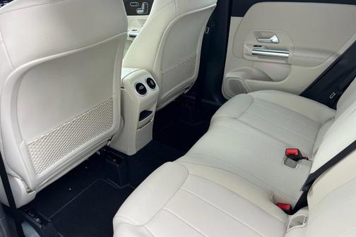 2026 Mercedes-Benz GLA 250 Base