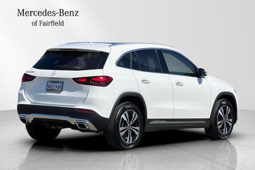 2025 Mercedes-Benz GLA 250 Base