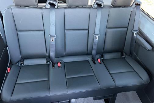 2025 Mercedes-Benz Sprinter 2500 144 WB Standard Roof Crew