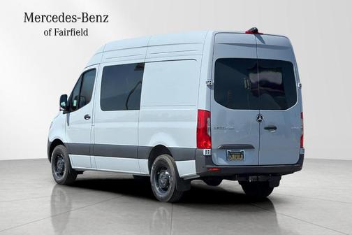 2025 Mercedes-Benz Sprinter 2500 144 WB Standard Roof Crew
