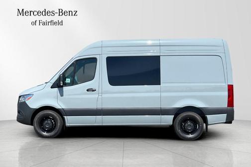 2025 Mercedes-Benz Sprinter 2500 144 WB Standard Roof Crew