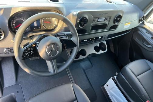 2026 Mercedes-Benz Sprinter 2500 High Roof