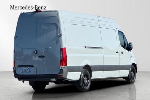 2024 Mercedes-Benz eSprinter 2500 170 WB High Roof Cargo