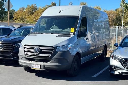 2024 Mercedes-Benz eSprinter 2500 170 WB High Roof Cargo