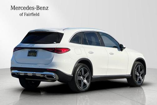 2026 Mercedes-Benz GLC 300 Base