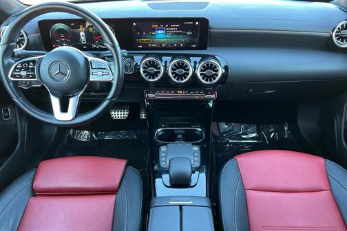 2022 Mercedes-Benz A-Class A 220 4MATIC