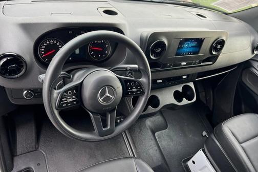 2024 Mercedes-Benz Sprinter 2500 144 WB