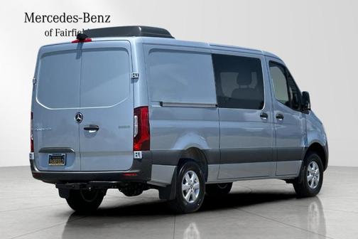 2025 Mercedes-Benz Sprinter 2500 Standard Roof