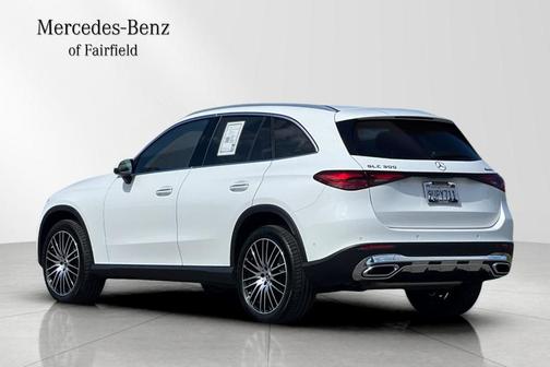 Polar White 2026 Mercedes-Benz GLC 300 Base 4MATIC