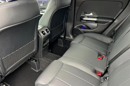 2025 Mercedes-Benz GLA 250 Base