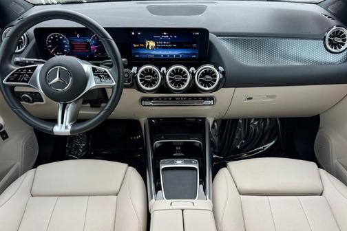 2025 Mercedes-Benz GLA 250 Base