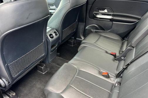 Iridium Silver Metallic 2022 Mercedes-Benz GLB 250 Base
