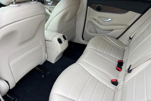 2022 Mercedes-Benz GLC 300 Base 4MATIC