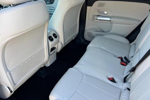 2025 Mercedes-Benz GLB 250 Base