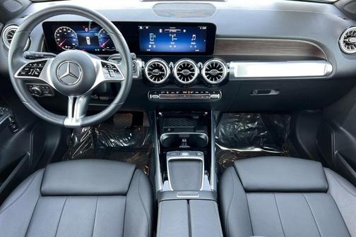 2025 Mercedes-Benz GLB 250 Base