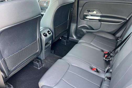 2025 Mercedes-Benz GLB 250 Base