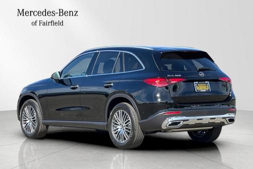 2026 Mercedes-Benz GLC 300 Base