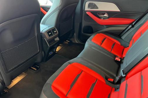 2025 Mercedes-Benz AMG GLE 53 Base