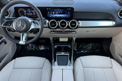 2026 Mercedes-Benz GLB 250 Base 4MATIC