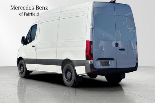 2025 Mercedes-Benz Sprinter 2500 Standard Roof