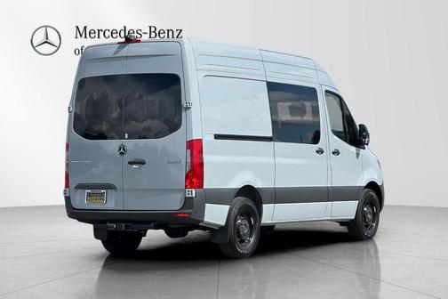2025 Mercedes-Benz Sprinter 2500 144 WB Standard Roof Crew