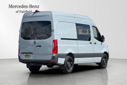 2025 Mercedes-Benz Sprinter 2500 144 WB Standard Roof Crew