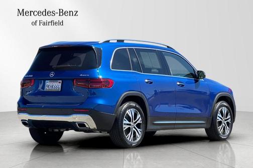 Starling Blue Metallic 2024 Mercedes-Benz GLB 250 Base 4MATIC