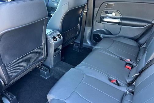 Starling Blue Metallic 2024 Mercedes-Benz GLB 250 Base 4MATIC