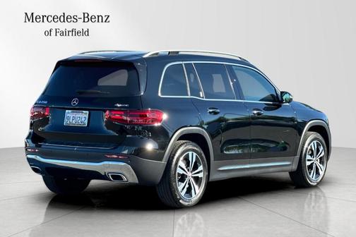 2025 Mercedes-Benz GLB 250 Base 4MATIC