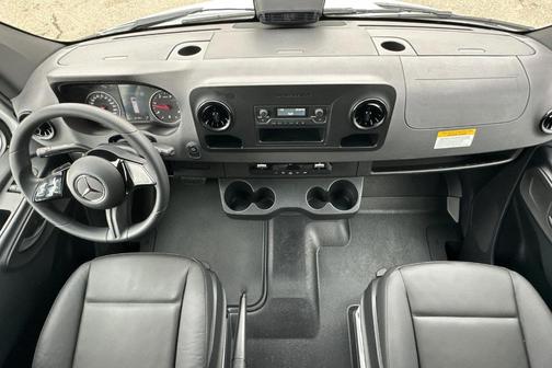 2026 Mercedes-Benz Sprinter 2500 High Roof