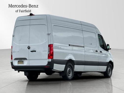 2026 Mercedes-Benz Sprinter 2500 High Roof