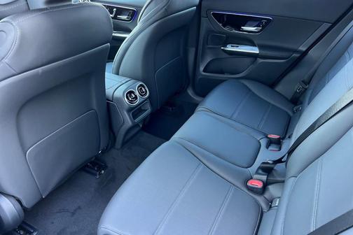 2026 Mercedes-Benz GLC 300 Base