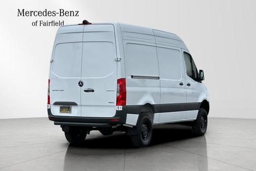 2025 Mercedes-Benz Sprinter 2500 Standard Roof